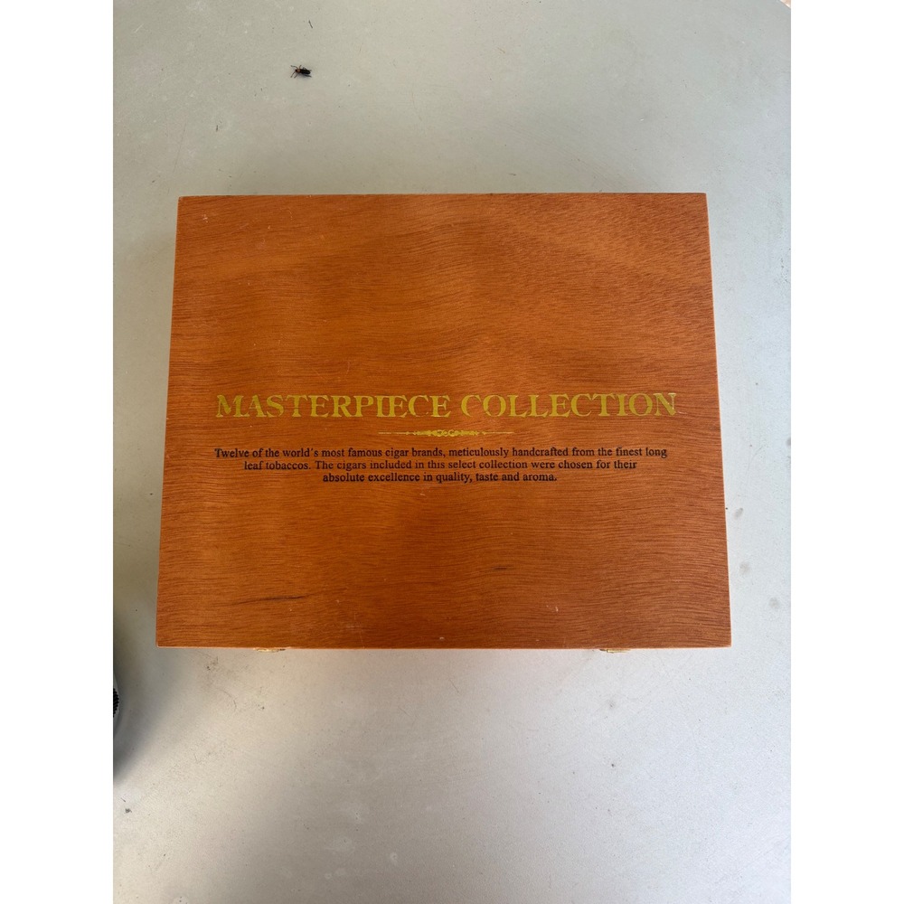 Masterpiece Collection Wooden Cigar Box Handcrafted Dominican Republic Empty